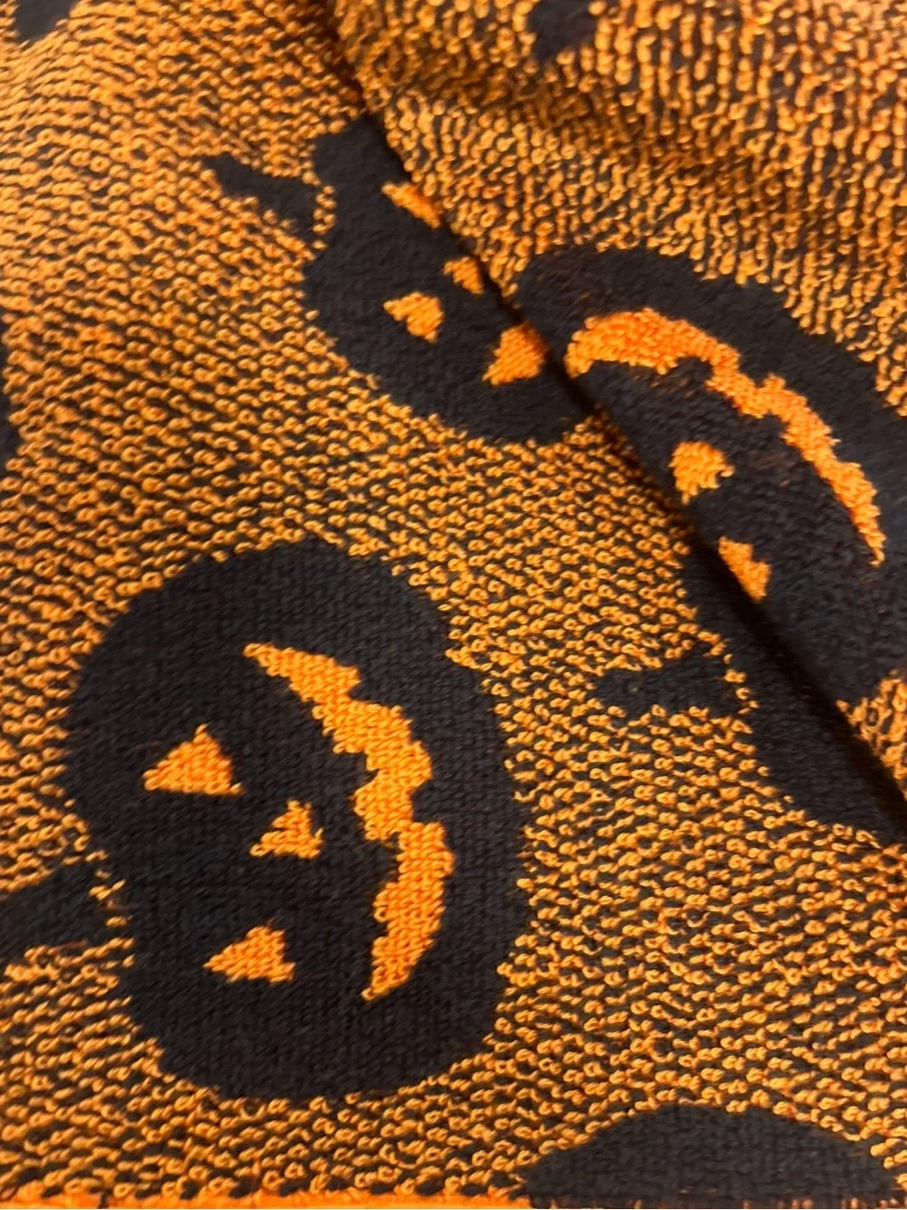 Deborah Connolly Halloween Pumpkin Orange Bath Towels Set of 2     30”x54”